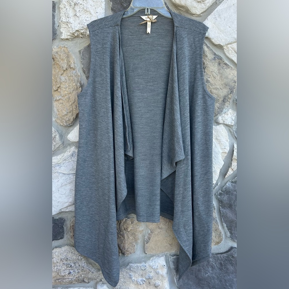 NEW Matilda Jane Cardigan Size XL Gray Soft Lagenlook Spring Layering Minimalist